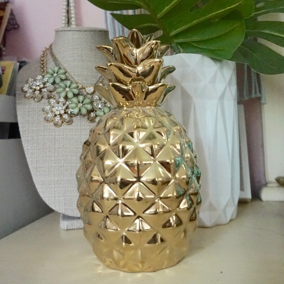Accents Gold Ceramic Pineapple Decor Poshmark